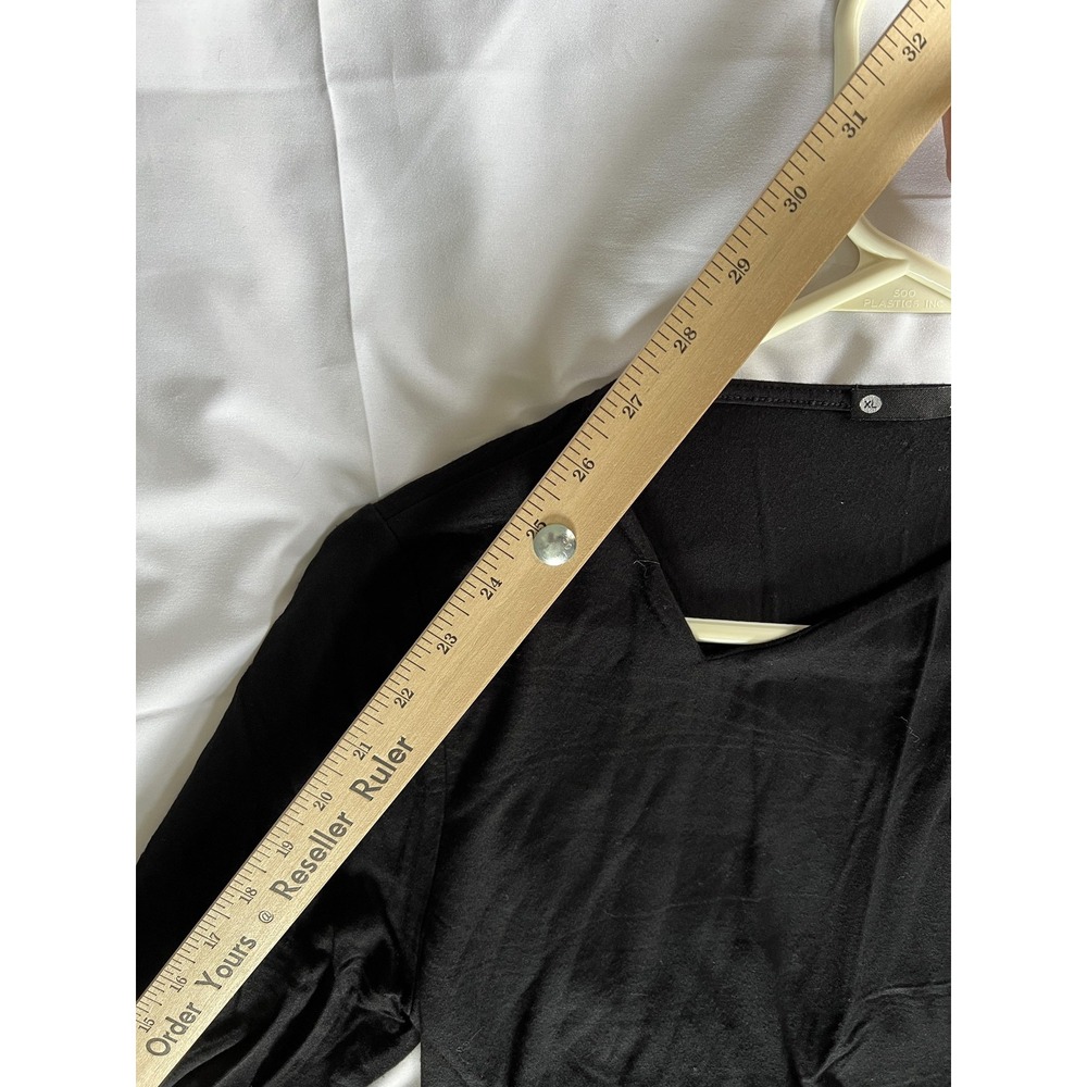 Krisa Shirt Womens XL Black Long Sleeve Cutout Asymmetrical Neck Made USA K-1951 - Picture 9 of 11